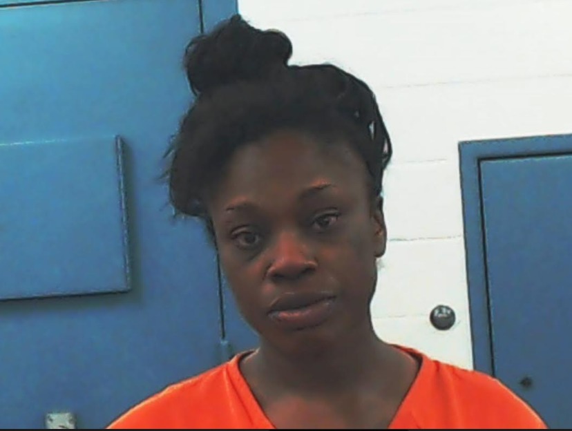 Read more about the article Altus woman arrested on charges of shooting with intent to kill, possession of a firearm after a felony conviction