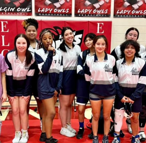 Read more about the article Altus Lady Bulldog Wrestlers make history in first ever official girls duals